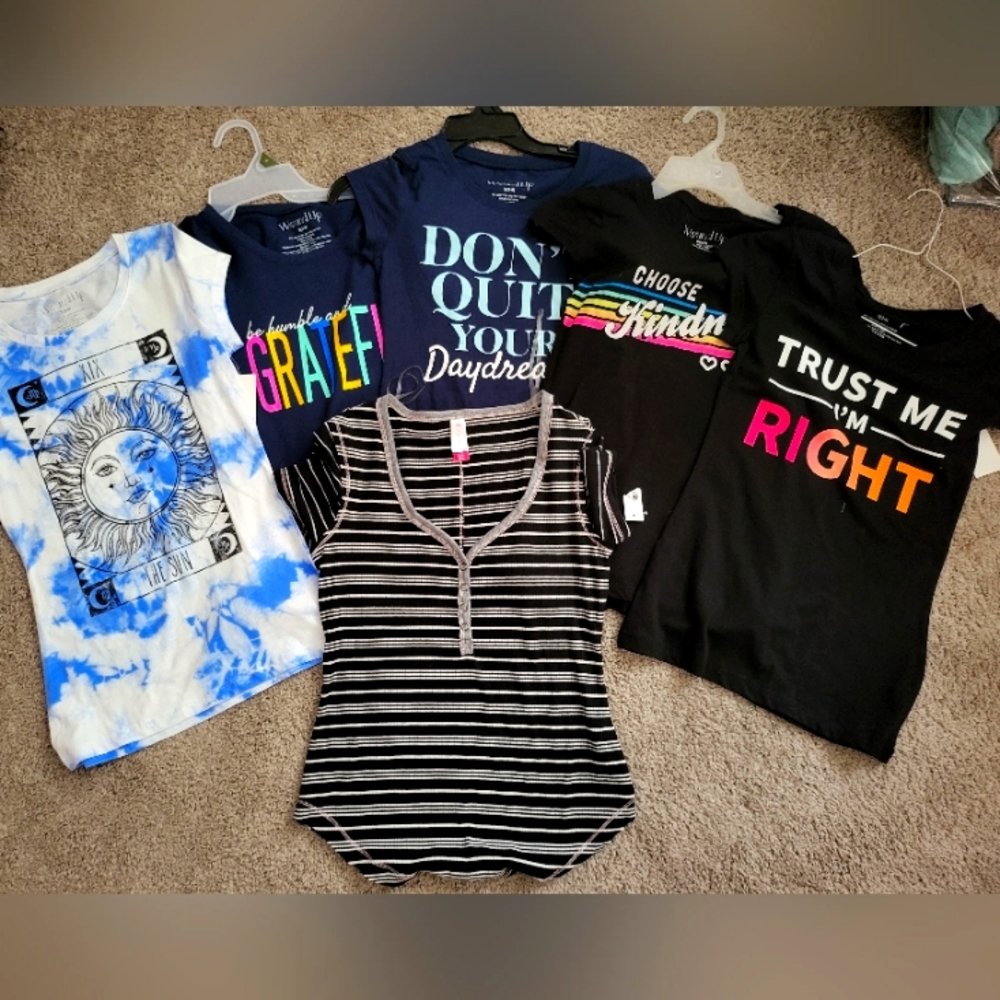 Tshirt bundle 6 shirts